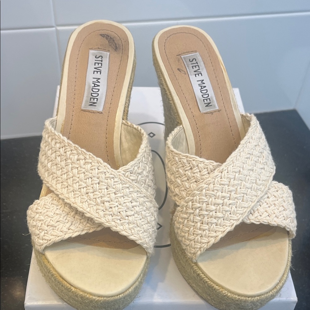 Steve Madden Cream Woven Wedges
